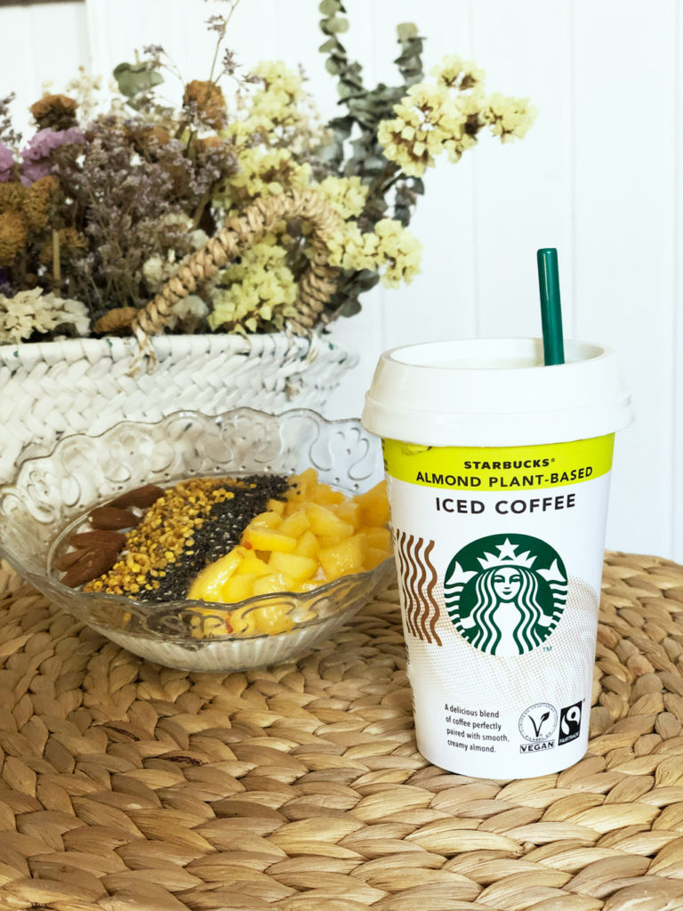 Café de la marca Starbucks variedad Chilled Classic sabor Almond Ice Coffe
